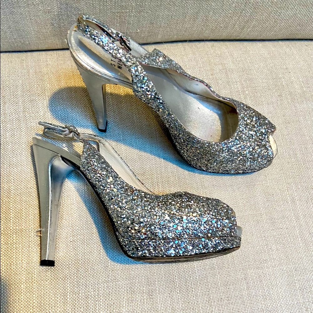 Stuart Weitzman Hells - Picture 2 of 3